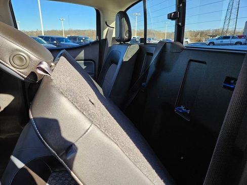 Used 2018 Chevrolet Colorado Z71 image 29