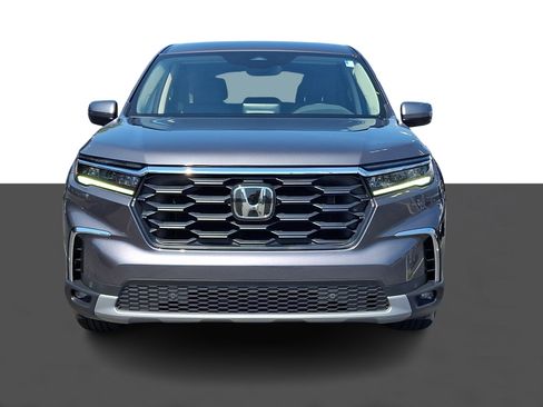 Used 2025 Honda Pilot EX-L image 2