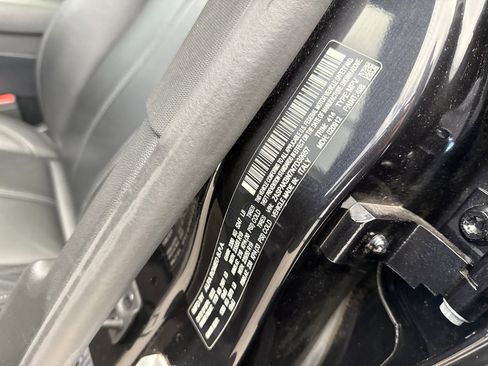 Used 2022 Alfa Romeo Stelvio Ti image 20