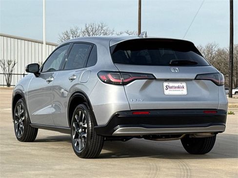 Used 2026 Honda HR-V EX-L image 6