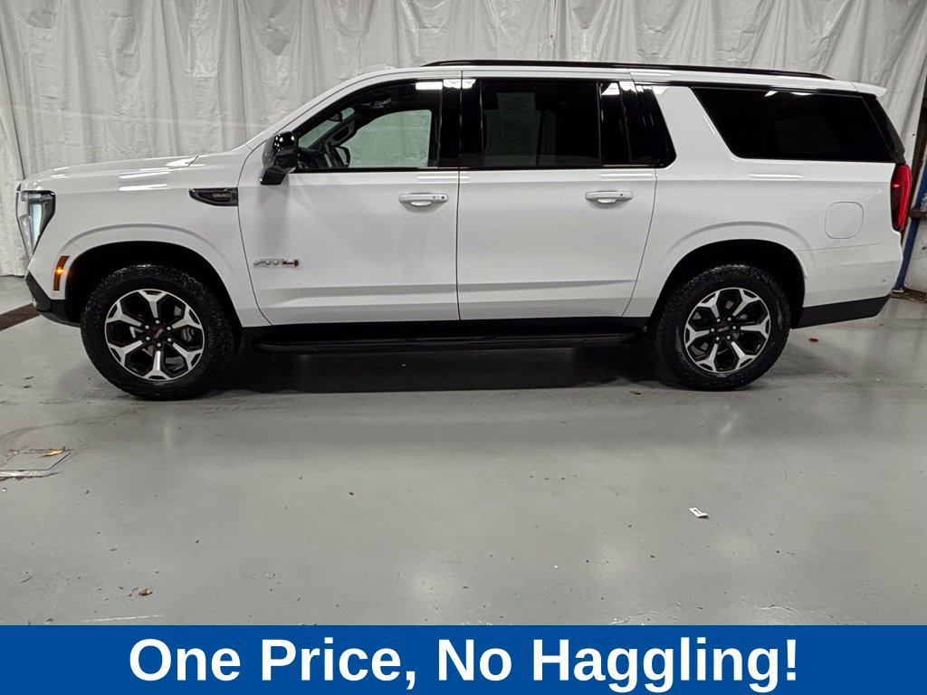 Used 2026 GMC Yukon XL AT4 AWD/4WD image 4