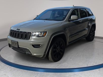 Used 2019 Jeep Grand Cherokee Altitude