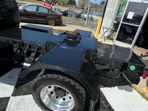 Used 2018 RAM 5500 SLT w/ Quick Order Package 29G SLT image 10