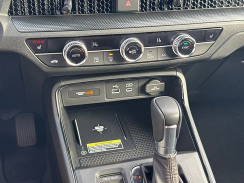 Certified 2025 Honda CR-V Sport-L image 15