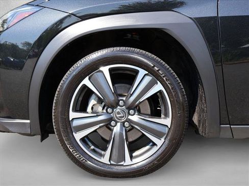 Used 2019 Lexus UX 250h w/ Premium Package AWD/4WD image 29