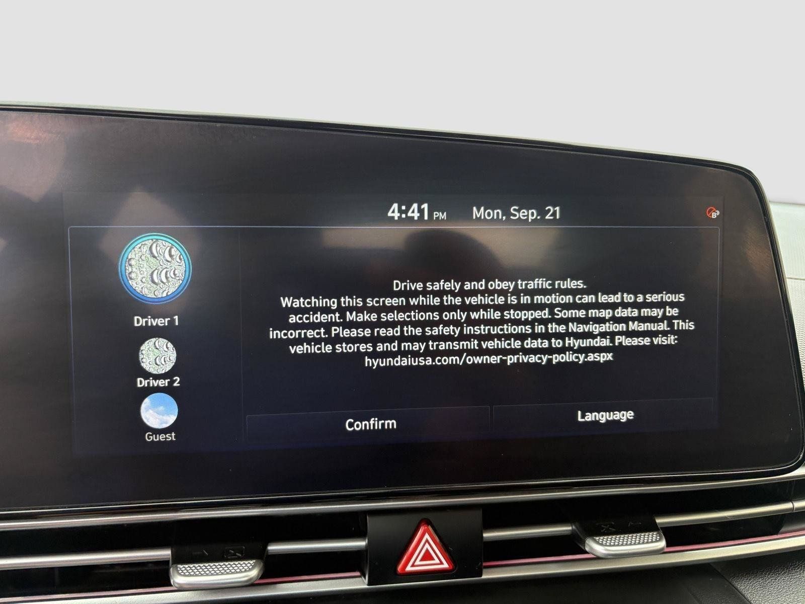 Used 2024 Hyundai Elantra SEL FWD image 33