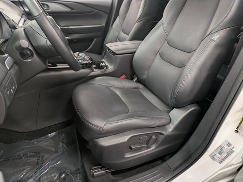 Certified 2023 MAZDA CX-9 Touring image 9