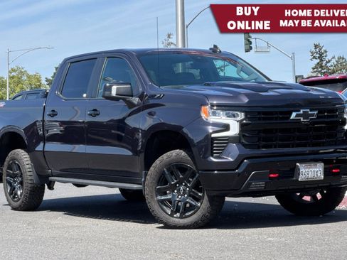 Used 2024 Chevrolet Silverado 1500 LT Trail Boss w/ Convenience Package II AWD/4WD image 1