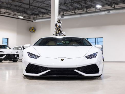 Used 2016 Lamborghini Huracan LP 610-4 image 2