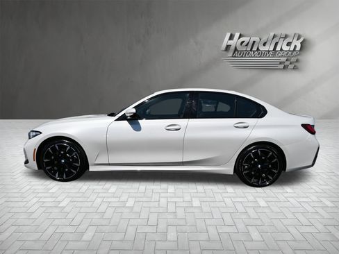 Used 2026 BMW 330i xDrive Sedan w/ M Sport Package AWD/4WD image 7