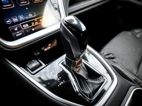 Used 2020 Subaru Outback Limited w/ Popular Package #2 image 25