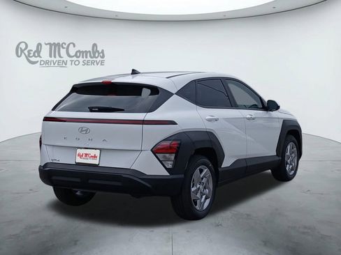 New 2026 Hyundai Kona SE image 5