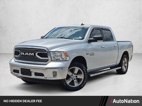 Used 2017 RAM 1500 Lone Star RWD image 1