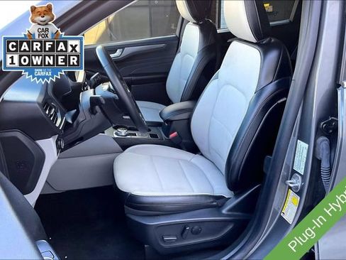 Used 2025 Ford Escape SE FWD image 24