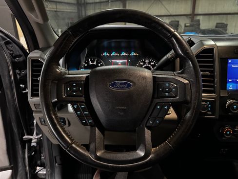 Used 2020 Ford F150 XLT w/ Equipment Group 302A Luxury AWD/4WD image 30