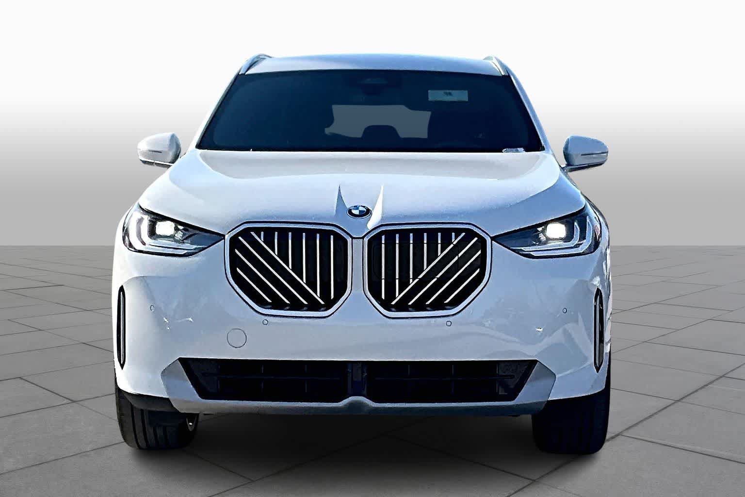 Used 2026 BMW X3 xDrive30i AWD/4WD image 3