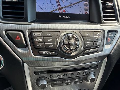 Used 2019 Nissan Pathfinder SL AWD/4WD image 34