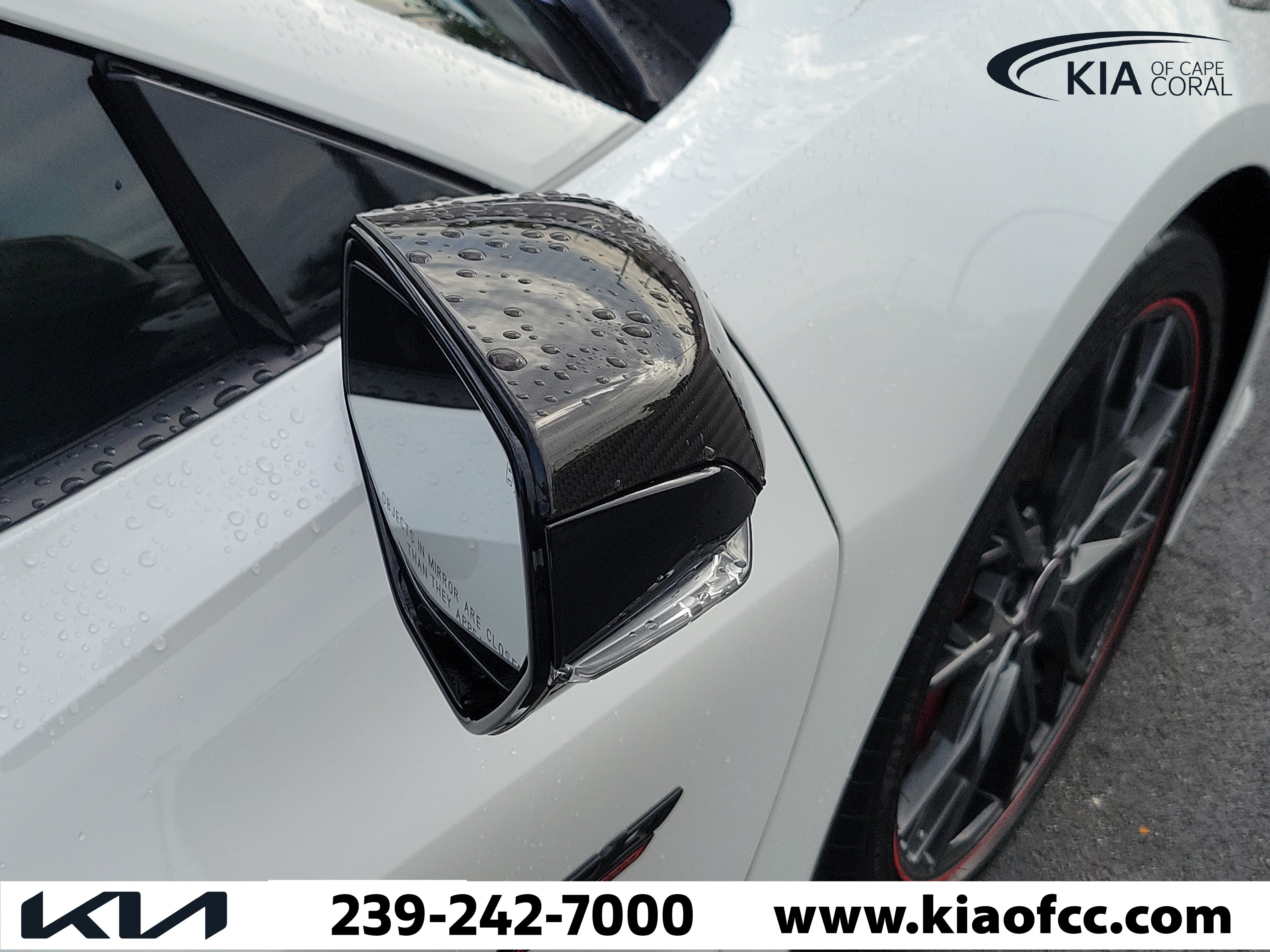 Used 2023 Chevrolet Corvette Stingray Premium Conv w/ Z51 Performance Package RWD image 10
