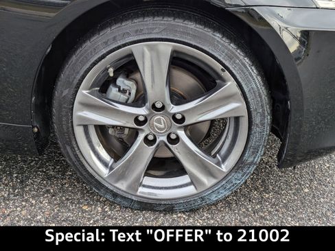 Used 2015 Lexus IS 250C w/ Luxury Package image 13