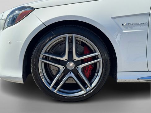 Used 2015 Mercedes-Benz E 63 AMG S-Model image 10