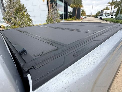 Used 2024 Toyota Tundra Limited image 18