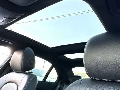 Used 2020 Mercedes-Benz C 300 4MATIC Sedan image 24