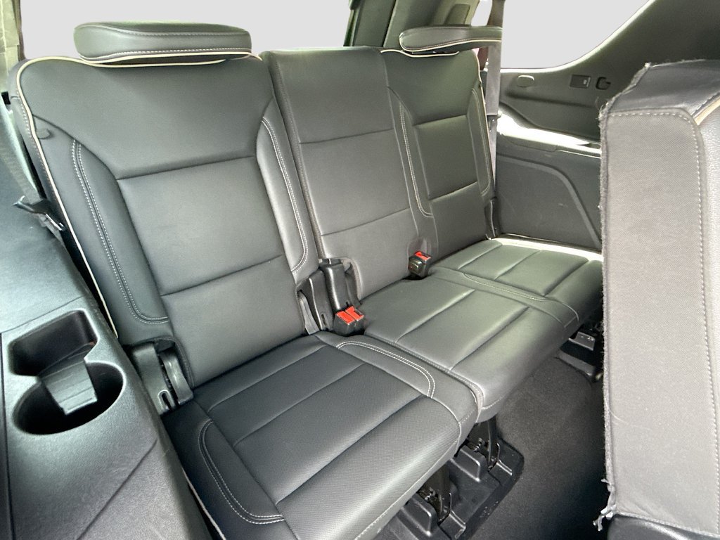 Used 2024 GMC Yukon SLT RWD image 29
