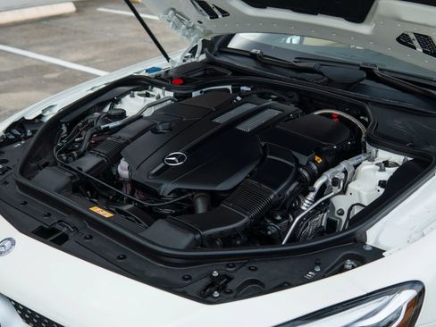 Used 2017 Mercedes-Benz SL 450 image 26