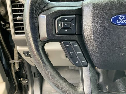 Used 2019 Ford F250 XL w/ Power Equipment Group image 10