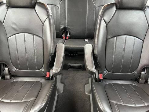 Used 2015 GMC Acadia Denali image 45