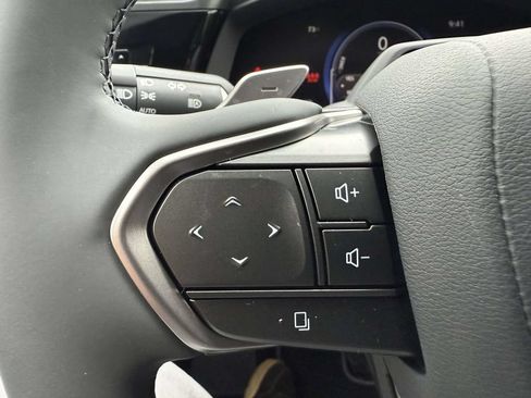 Used 2026 Lexus RZ 450e AWD w/ Accessory Package (2T) image 22