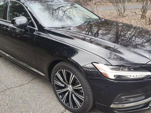 Used 2023 Volvo S90 B6 Plus AWD/4WD image 6