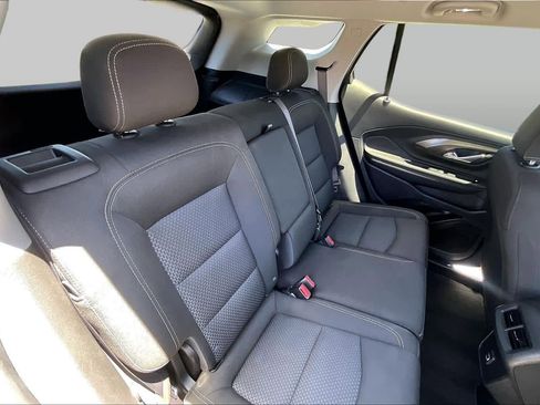 Used 2023 GMC Terrain SLE w/ Driver Convenience Package FWD image 18