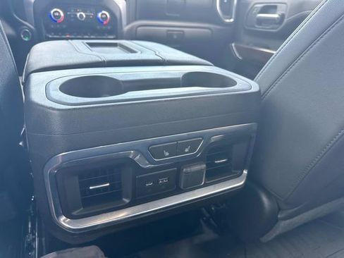 Used 2022 GMC Sierra 2500 SLT w/ SLT Premium Package AWD/4WD image 16
