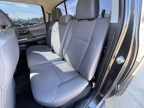 Used 2021 Toyota Tacoma SR5 image 28