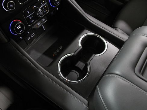 Certified 2023 Chevrolet Tahoe Z71 w/ Luxury Package image 17