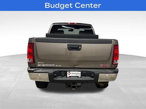 Used 2013 GMC Sierra 2500 SLE w/ SLE Preferred Package AWD/4WD image 7