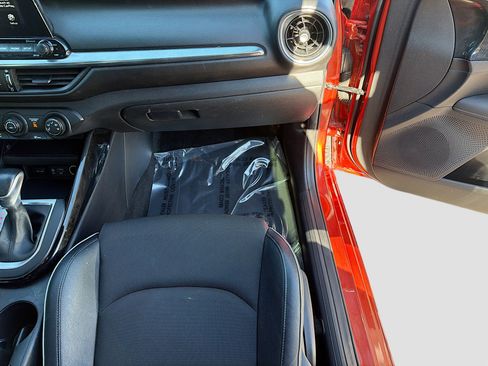 Used 2020 Kia Forte GT-Line image 17