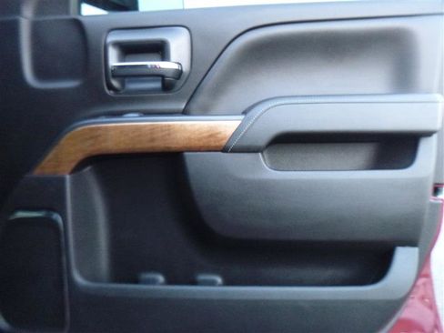 Used 2015 Chevrolet Silverado 2500 LTZ image 19