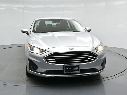 Certified 2019 Ford Fusion SE FWD image 23