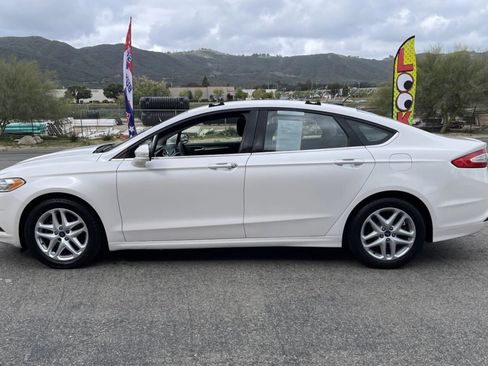 Used 2014 Ford Fusion SE image 8