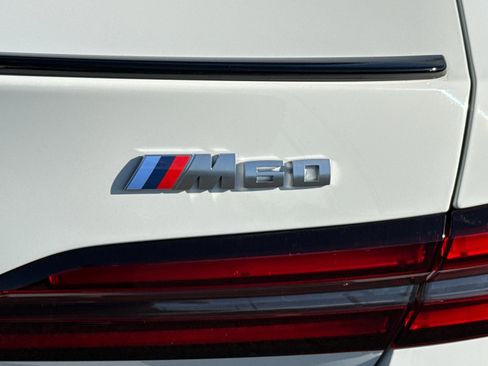 Used 2024 BMW i5 M60 w/ Premium Package image 25