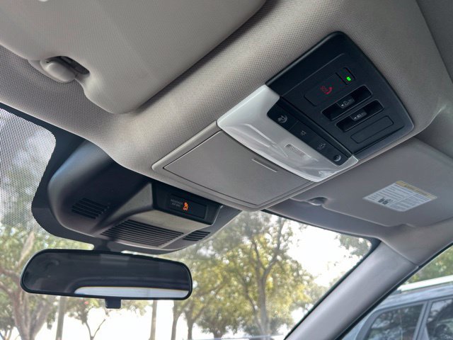 Used 2023 Nissan Rogue SV w/ SV Premium B Package FWD image 12