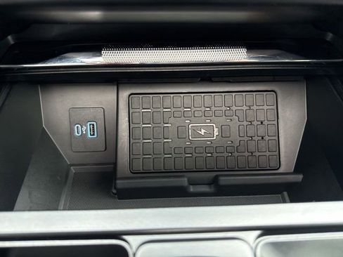 Used 2024 Ford F150 Platinum w/ Equipment Group 702A High AWD/4WD image 29