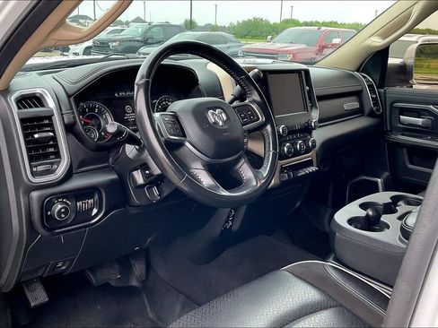 Used 2022 RAM 2500 Laramie AWD/4WD image 14