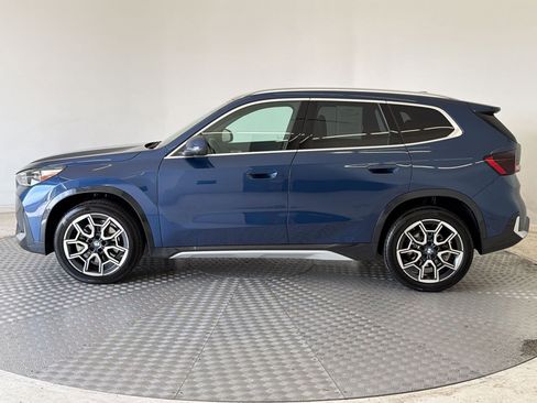 Used 2025 BMW X1 xDrive28i w/ Technology Package image 2