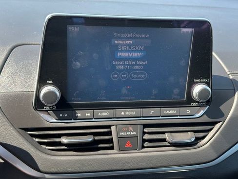 Used 2022 Nissan Altima 2.5 SV w/ SV Premium Package image 23