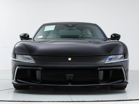 Used 2025 Ferrari 12Cilindri RWD image 11