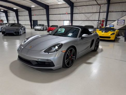 Used 2023 Porsche 718 Boxster GTS RWD image 81