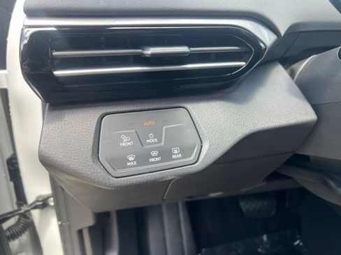 New 2026 Volkswagen ID.4 Pro S AWD/4WD image 12